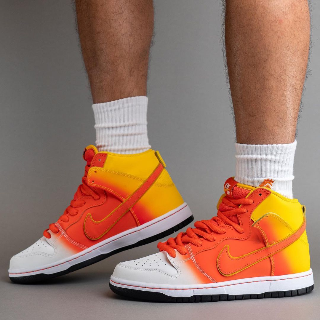 Nike SB Dunk High 'Sweet Tooth' (FN5107-700) release date. Nike SNKRS IN