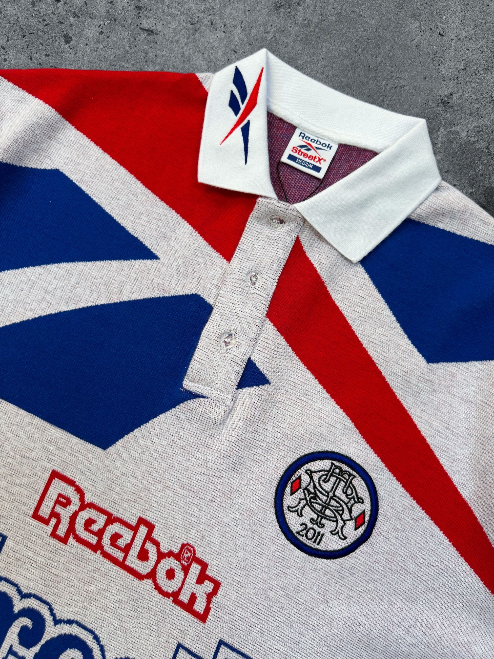 StreetX x Reebok Polo. Photo via StreetX.