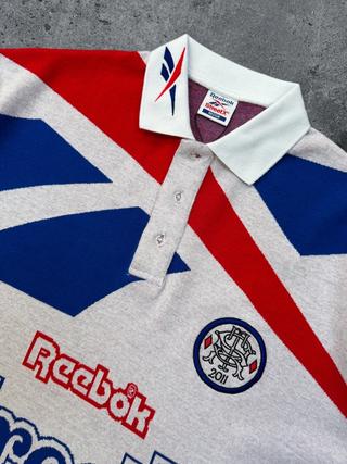 StreetX x Reebok Polo. Photo via StreetX.