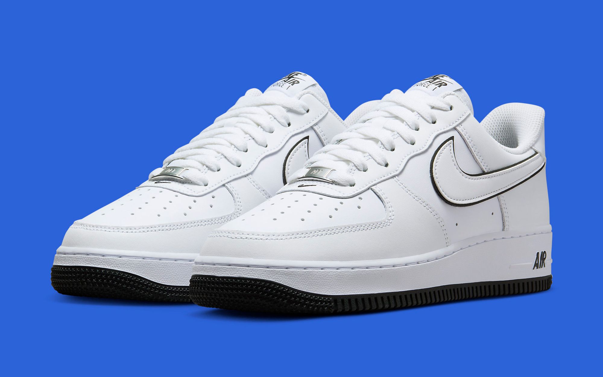The Air Force 1 Low Appears in a Refined White and Black