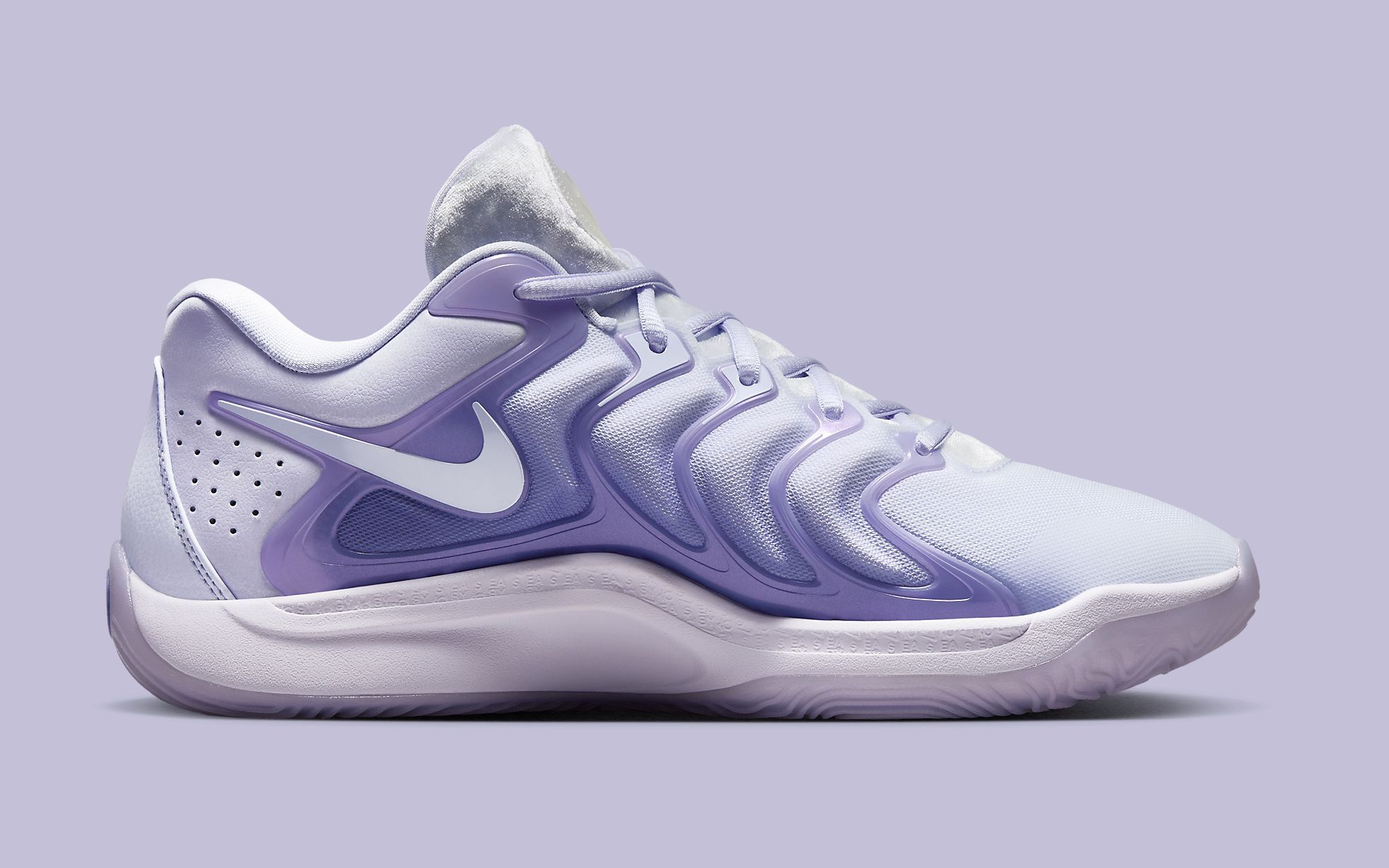 Official Images // Nike KD 17 