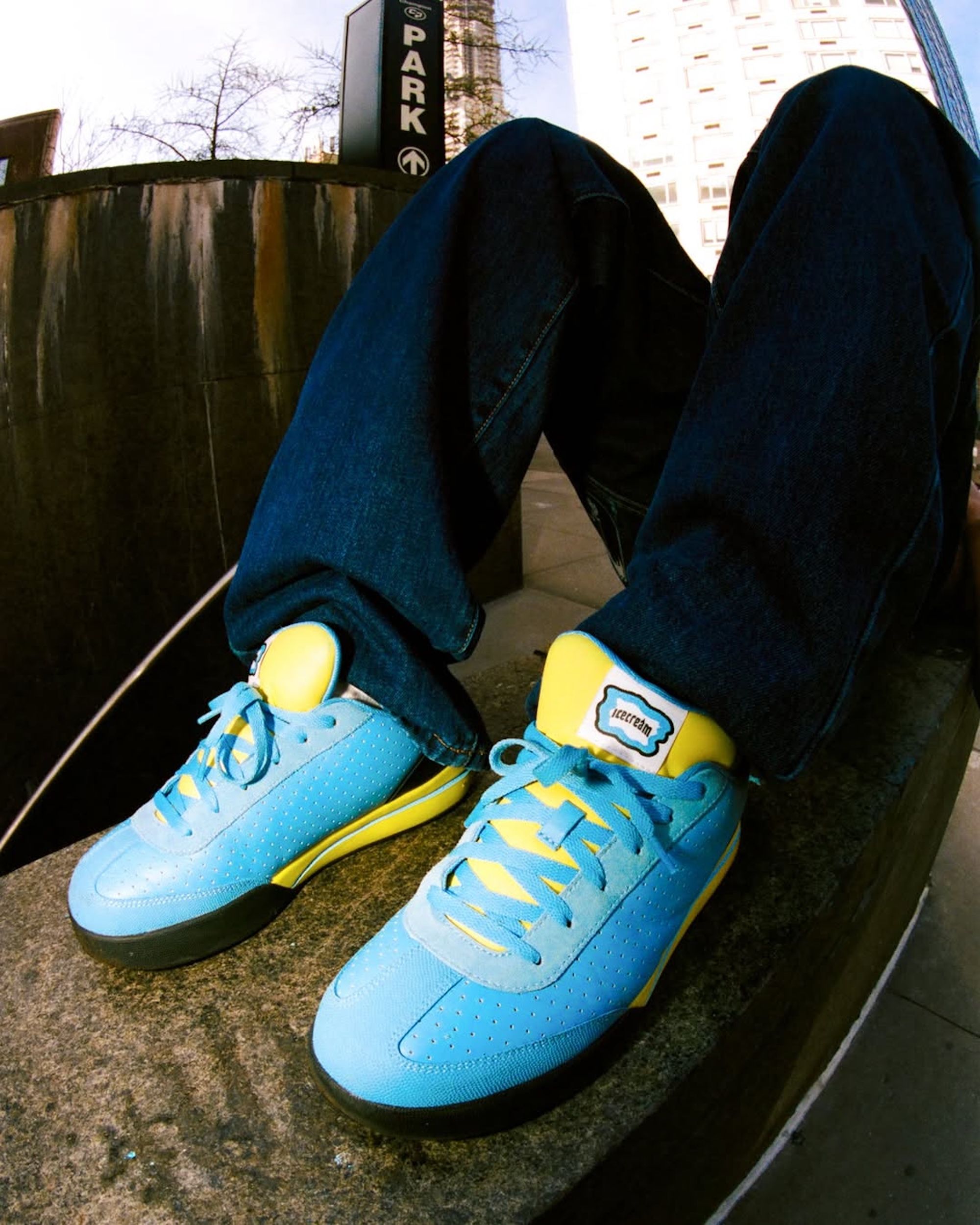  ICE CREAM Board Flip by Reebok (RBK), in a "Blue/Black/Yellow" color scheme.