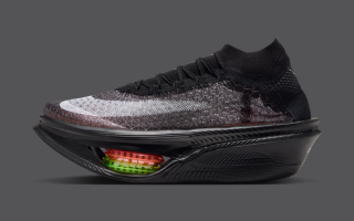 Nike Apex "Black" (SKU: IU2397-001). Photo via Nike.
