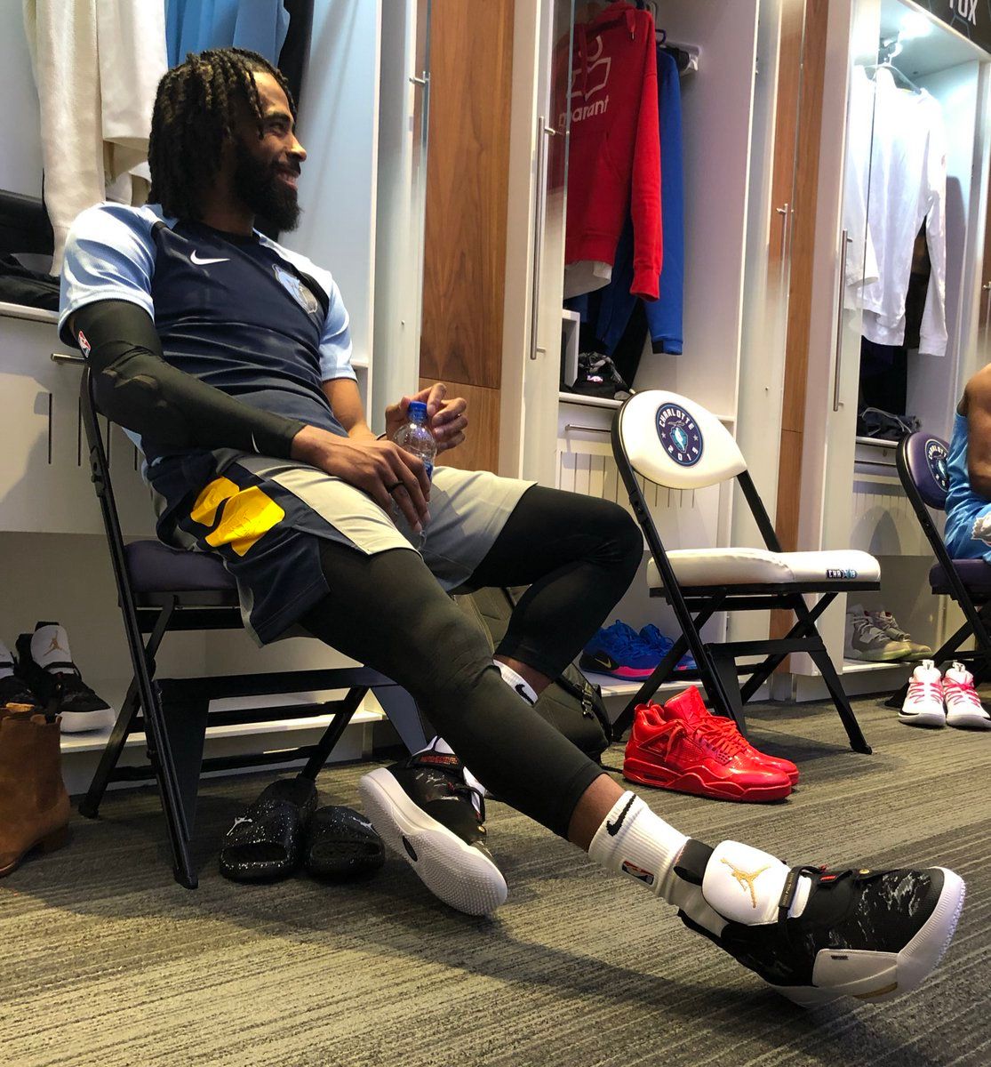 Mike Conley // Air Jordan 33 PE
