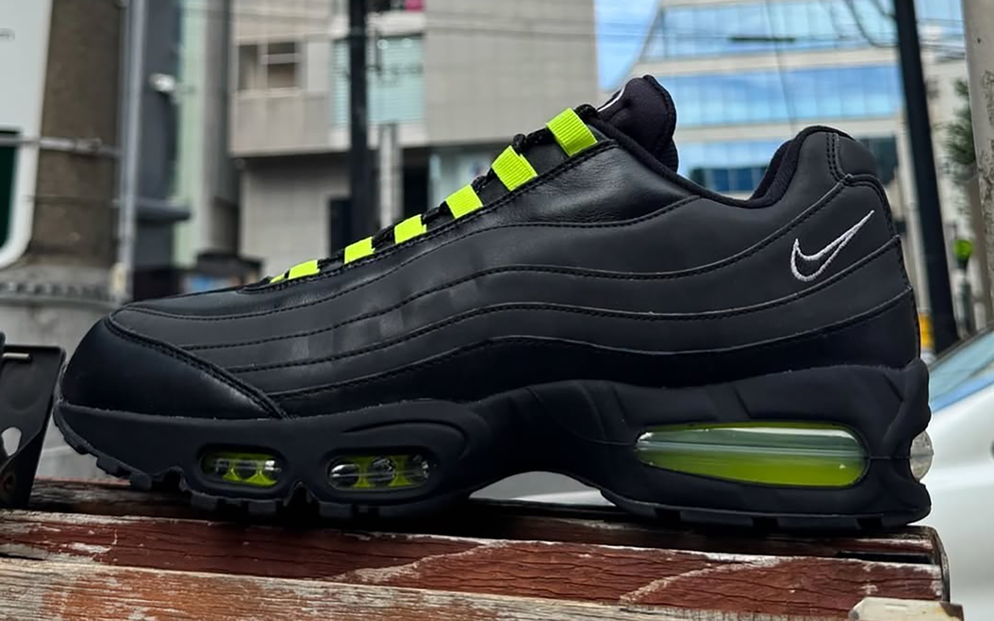 アート・デザイン・音楽 exclusive SNEAKERS IN JAPAN 95 exclusive: SNEAKERS IN JAPAN 1995-2022 A NINETYFIVERS