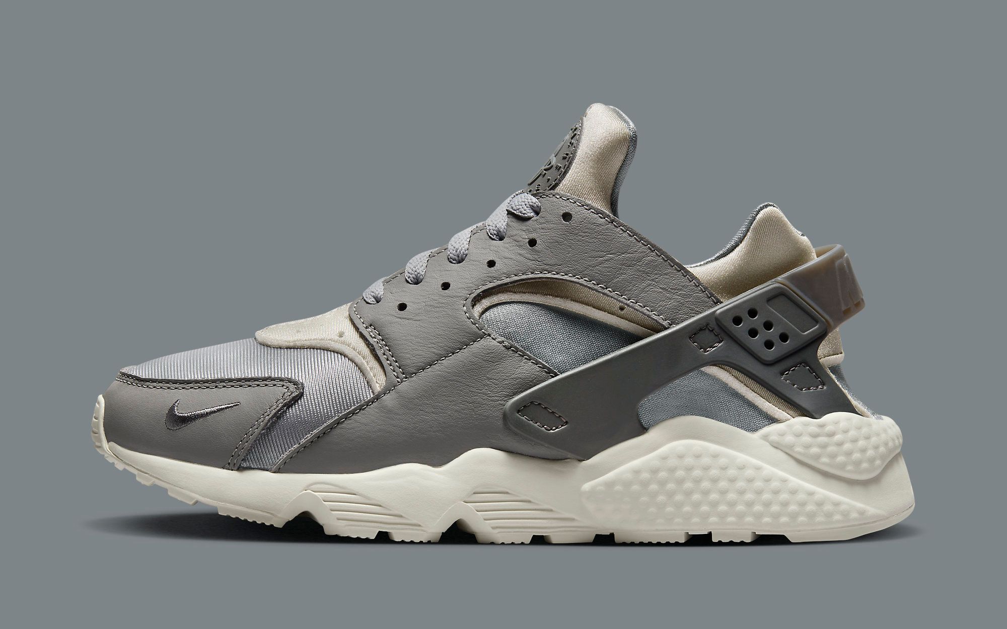 First Looks // Nike Air Huarache 