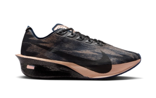 Keely Hodgkinson Nike Vaporfly 4