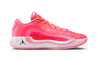 Jordan Luka 4 basketball shoe in a "Flash Crimson/Sunset Pulse/White/Black" color scheme.