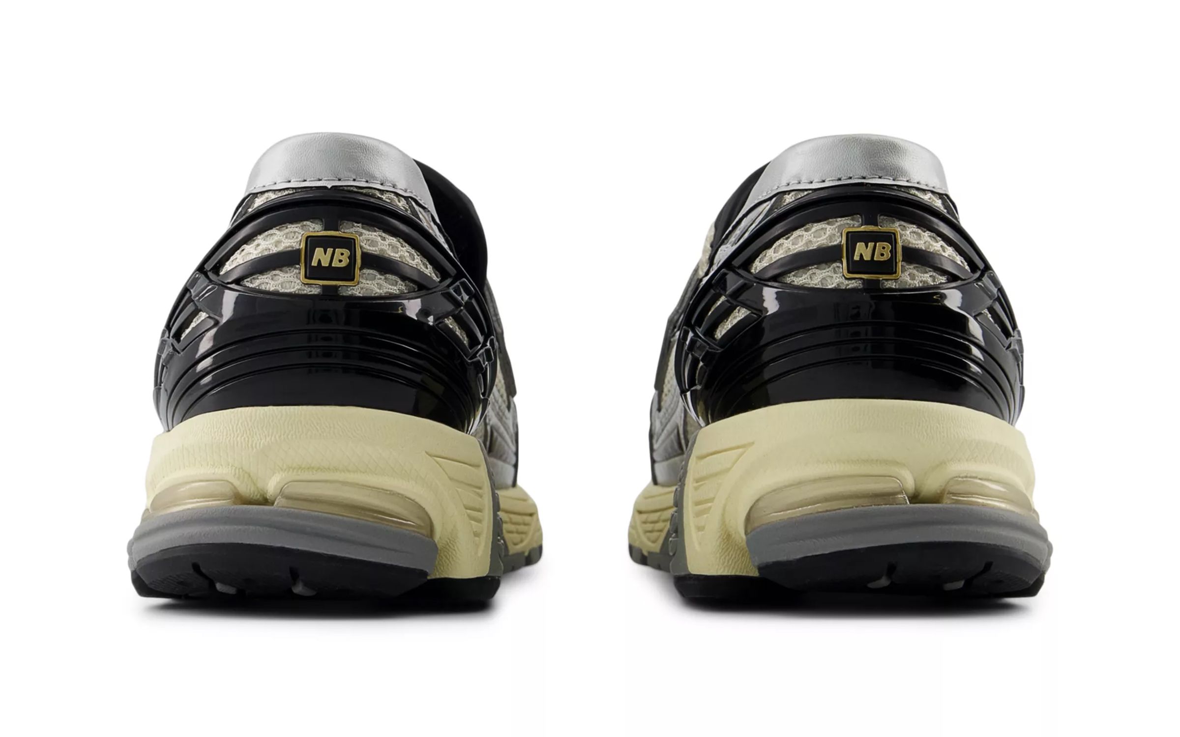靴 new balance 1906L Silver llic/Cream The New Balance 1906L Loafer Silver Metallic Cream Releases