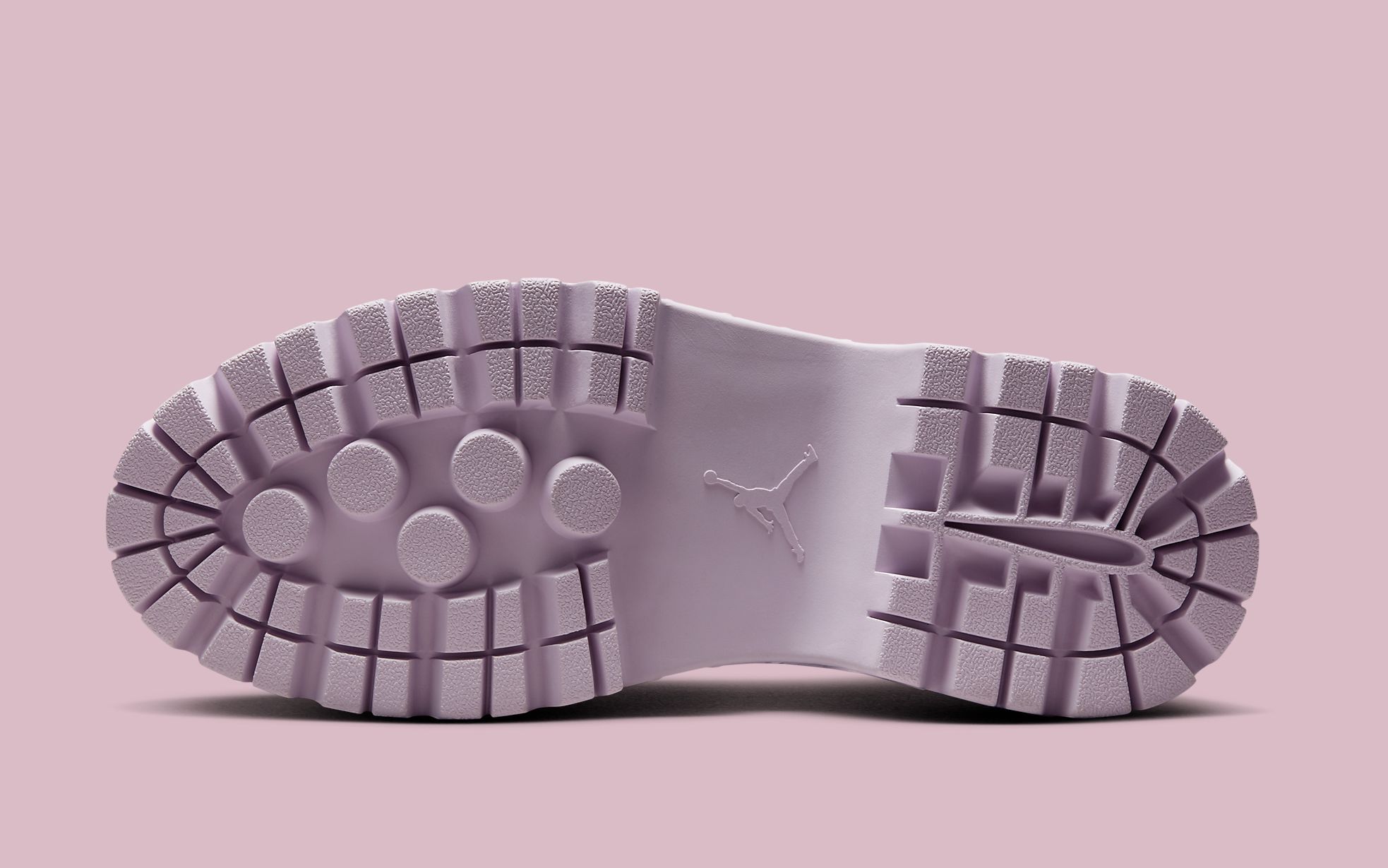 Jordan Brand Unveils Air Jordan 1 Brooklyn Low in “Doll