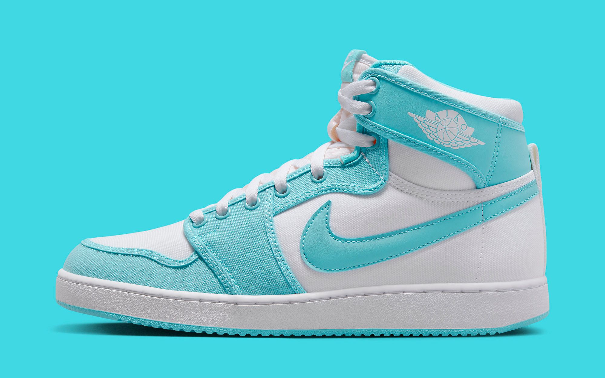 Tiffany blue hot sale air jordans