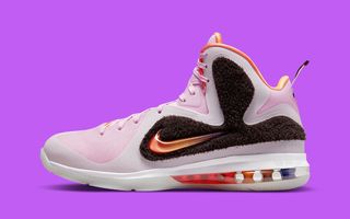 Official Images // Nike LeBron 9 “Regal Pink”