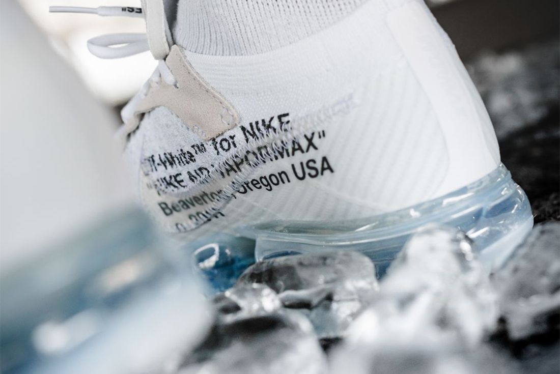 Nike vapormax off outlet white online raffle