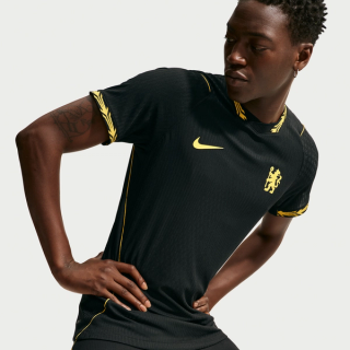 Chelsea 26/27 Away Authentic Short-Sleeve Jersey (SKU: II1798-011). Photo via Nike.