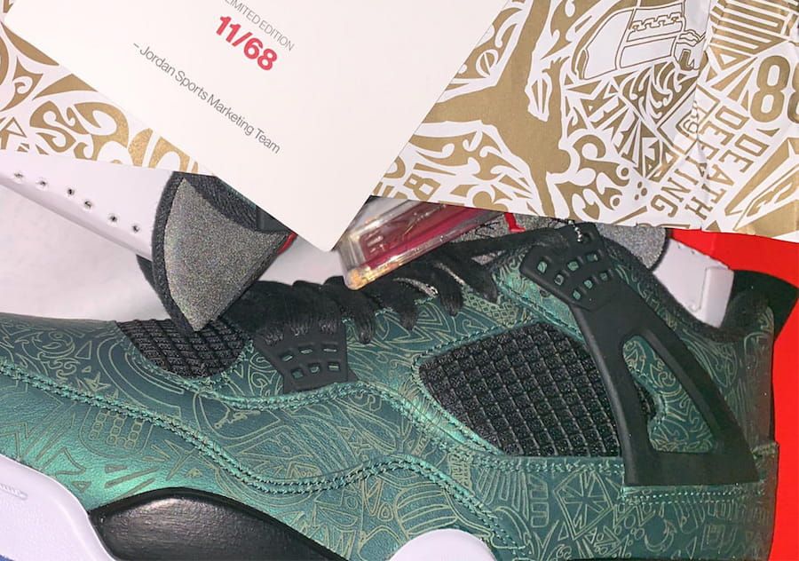 nike sb shane summit white university blue