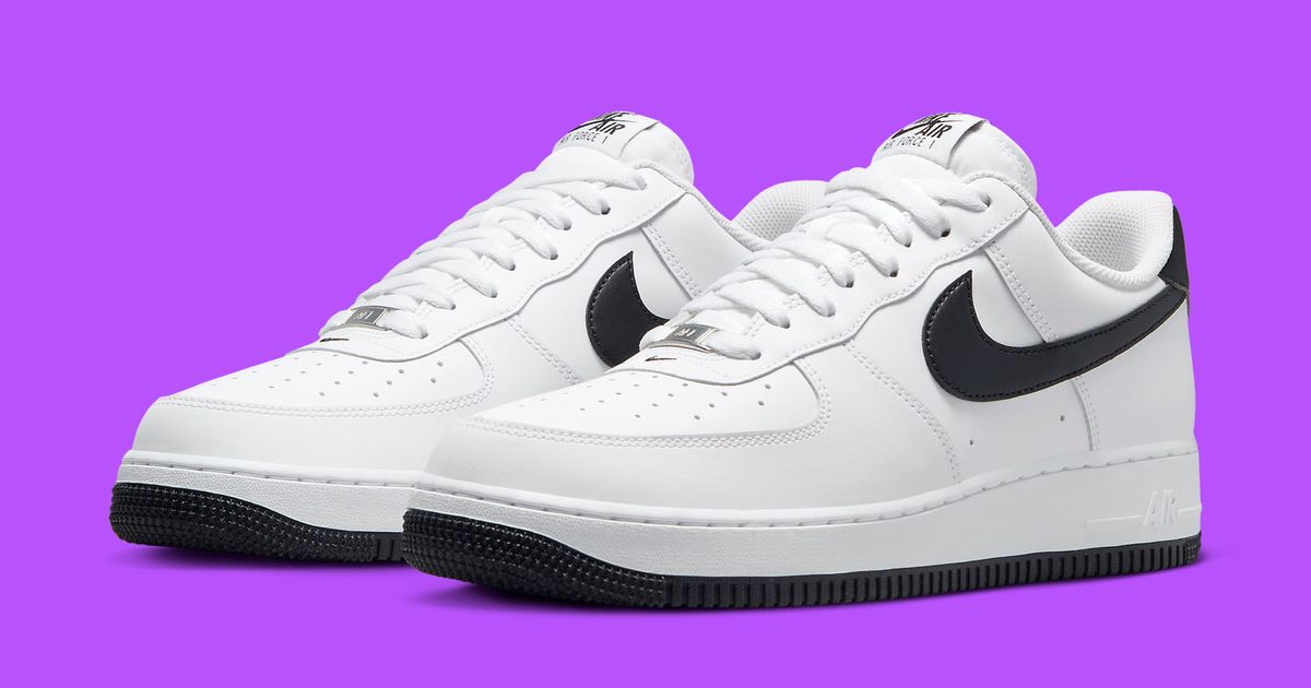 white on black air force 1