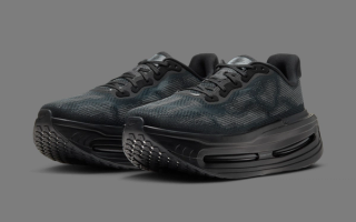 Nike Running's Vomero Premium "Skeleton" in a "Black/Iron Grey/Black" color scheme.