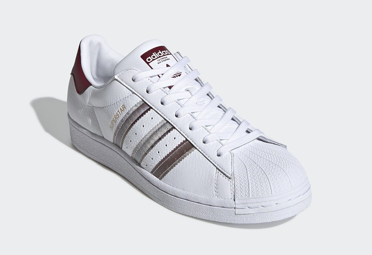 Adidas superstar womens hot sale holographic stripes