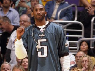 Kobe bryant in LA Dodgers shirt at Dodger Stadium