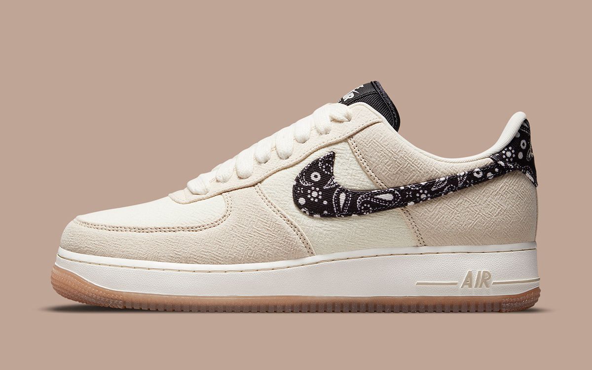 nike blazers black and white womens