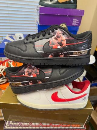 Supreme® x Martine Rose® x Mike Tyson x Nike Dunk Low (SKU: JA1868-001). Photo via @kcscowboys1977 on Instagram.