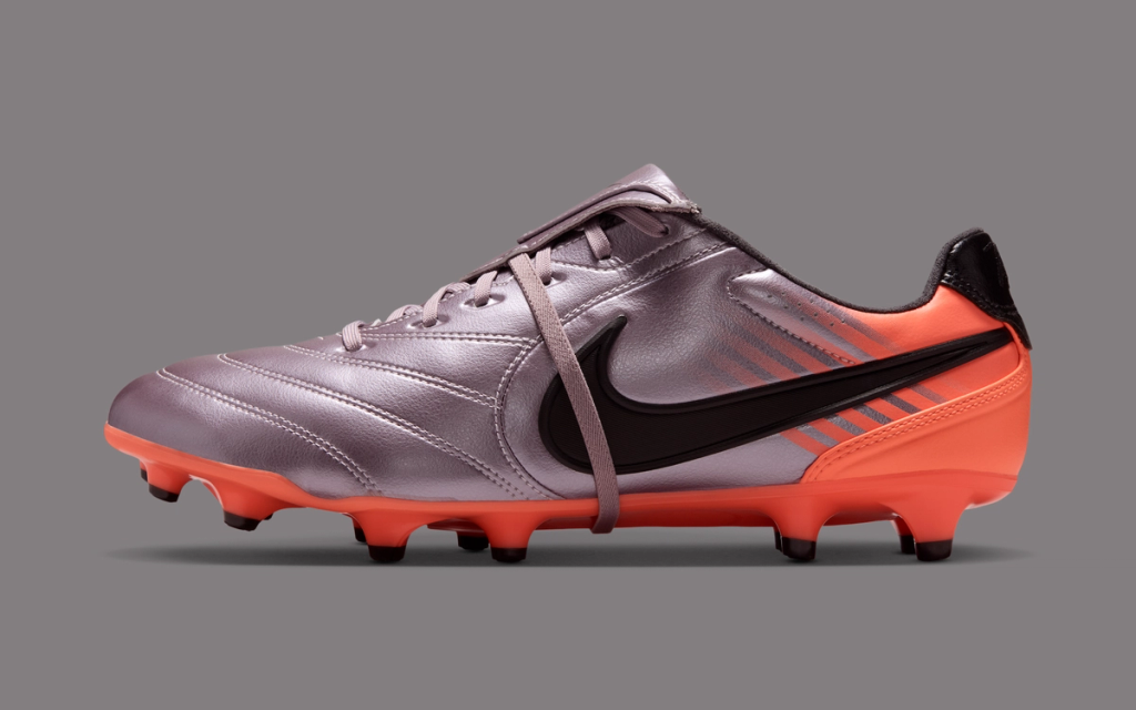 Nike Tiempo Ligera Pro 2010 World Cup Edition in heritage colorway with leather upper construction