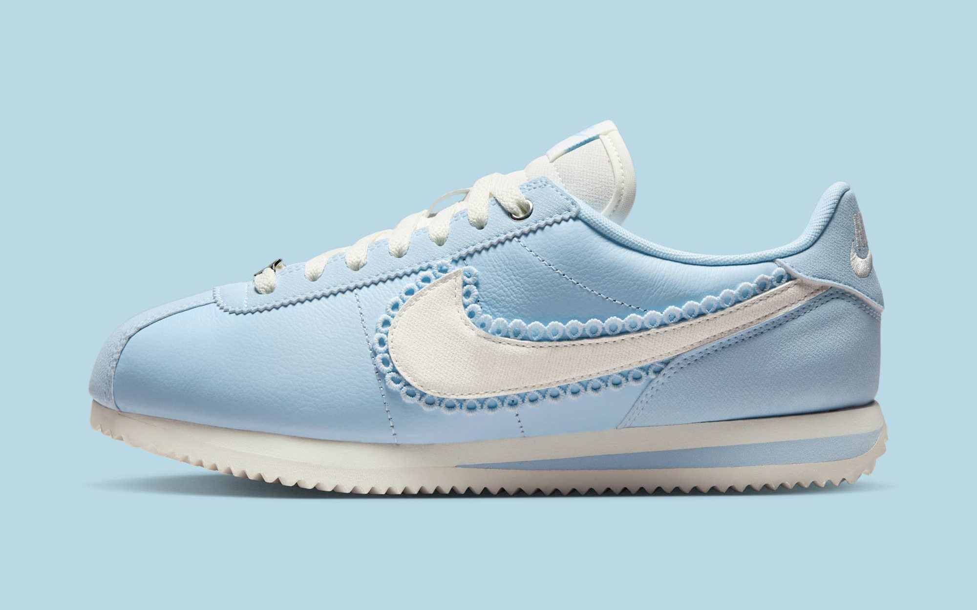 light blue cortez