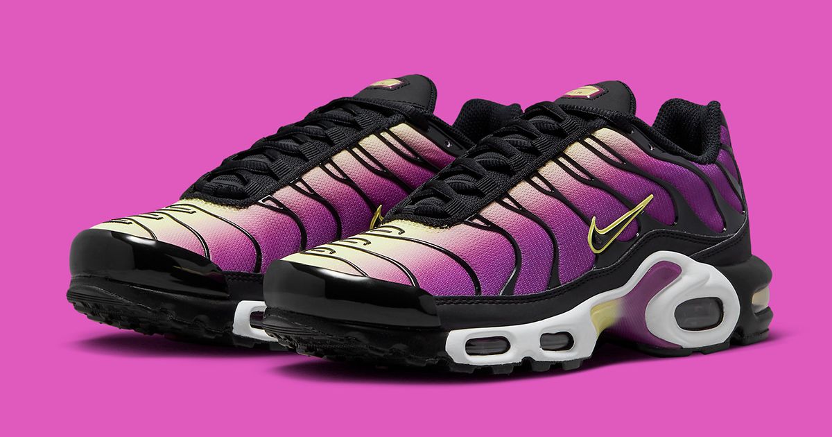 The Air Max Plus “Magenta” Remembers the Silhouette’s Sunset Roots ...