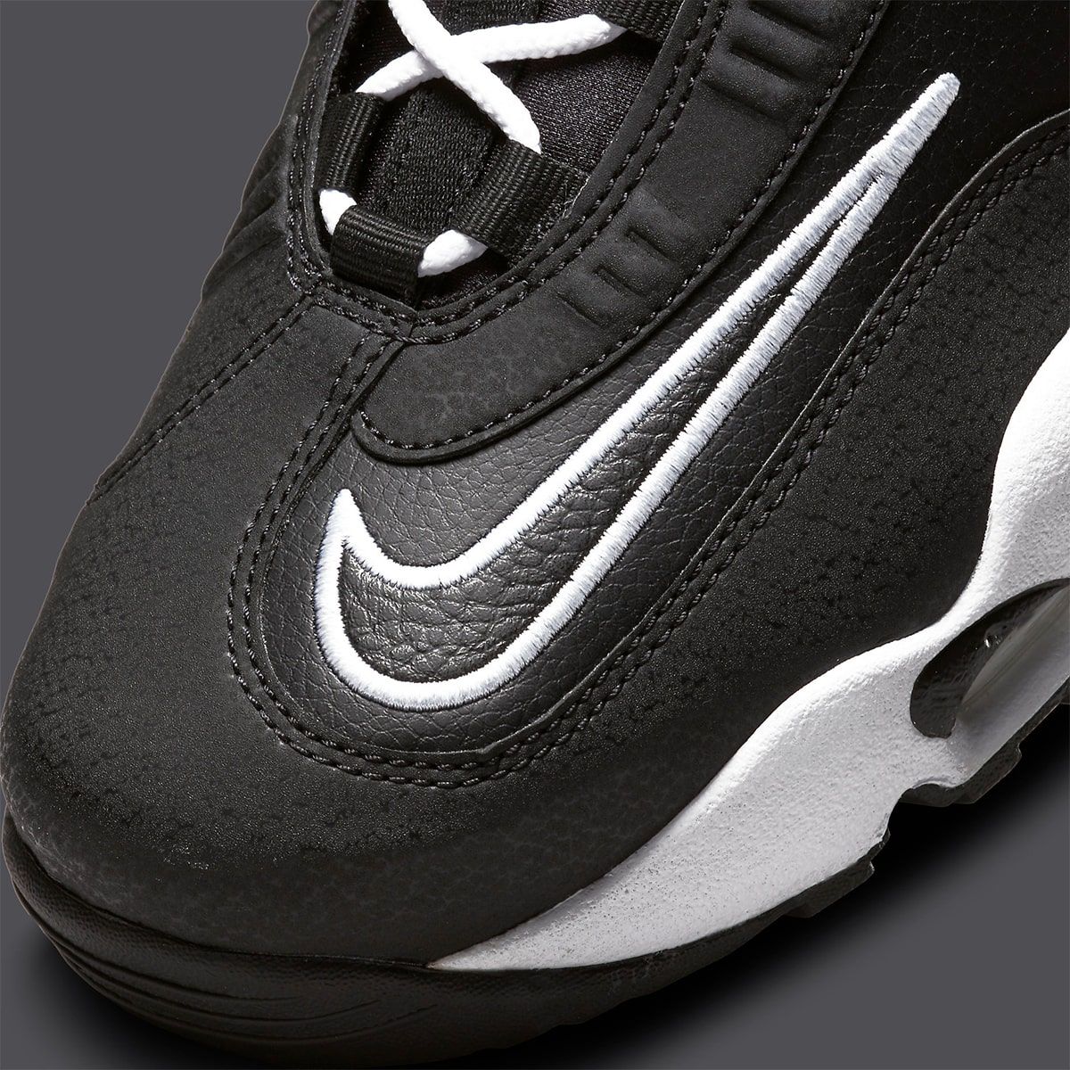 griffey jackie robinson shoe release date
