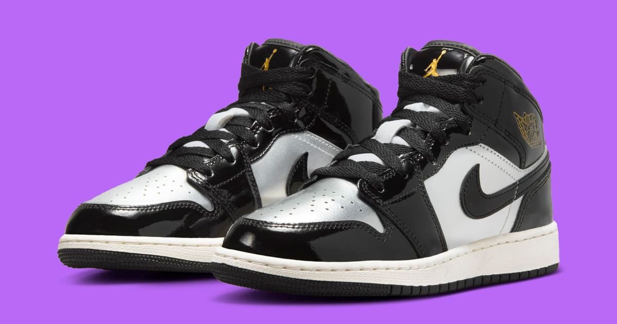 Nike Black Patent Leather High-Top Sneakers with Purple Logo High Top Purple Patent Leather Jordan Brand New Jordan Retro  main image 2