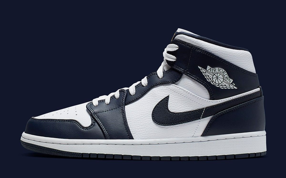 Jordan 1 mid outlet navy and white