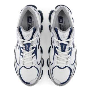 New Balance 2000 "White/Navy" (SKU: U20008SW). Photo via New Balance.