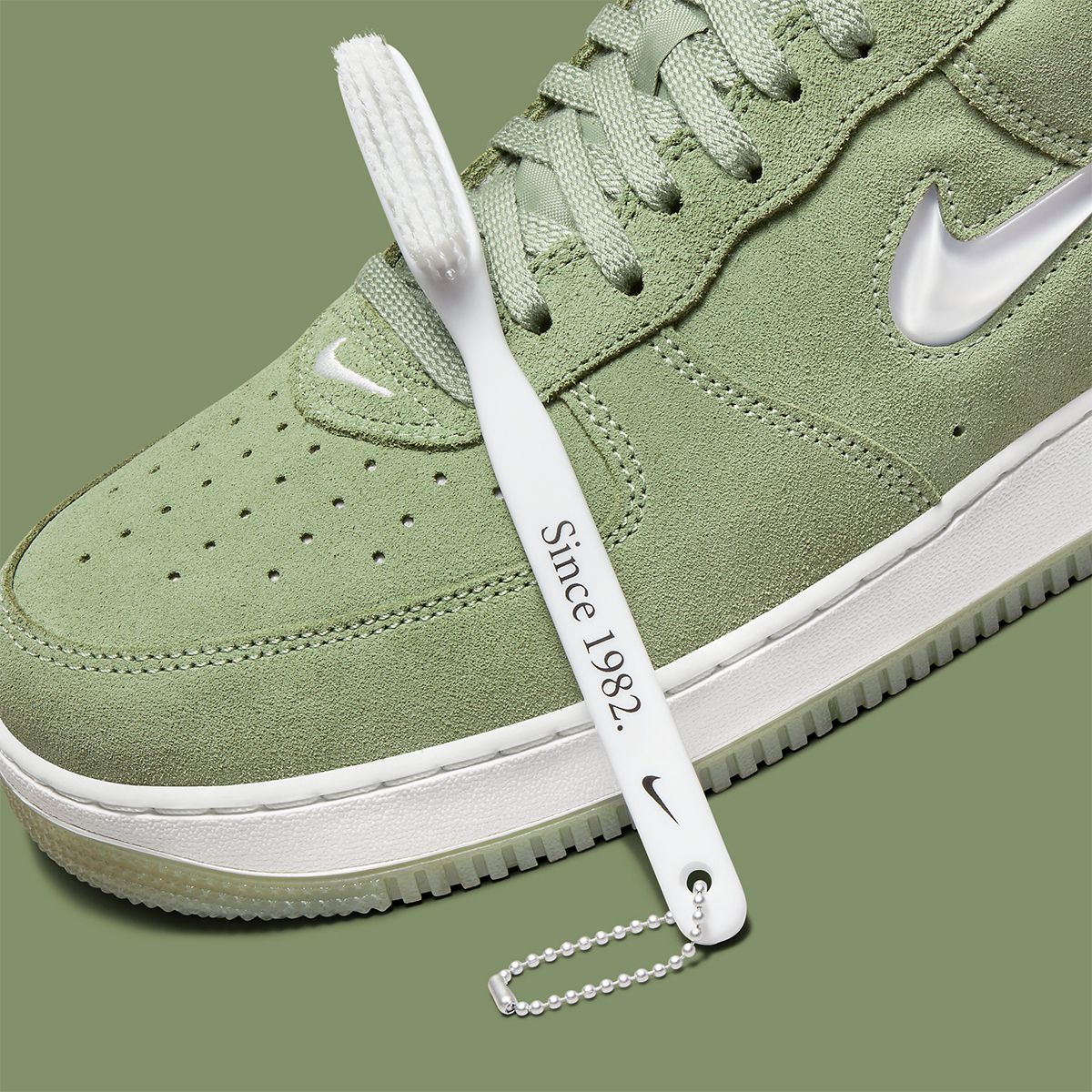 Official Nike Air Force One Low Premium Oil Green