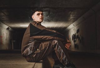 Manchester City's Phil Foden wearing the Nike Air Max Plus "Manchester" (Foot Locker UK-exclusive).