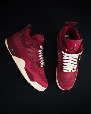 The Oklahoma Sooners Basketball Team Receives Its Own Air Jordan 4 PE