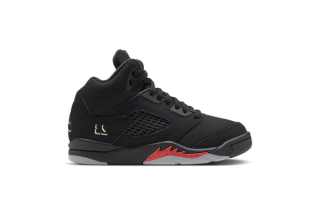 Little Kids' Air Jordan 5 "Halloween" 2026 retro. Photo via Nike.
