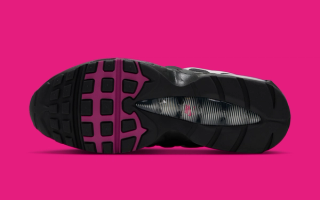 Men's Nike Air Max 95 "Photon Dust/Off-Noir/Sweet Beet" (SKU: HM4740-016). Photo via Nike.