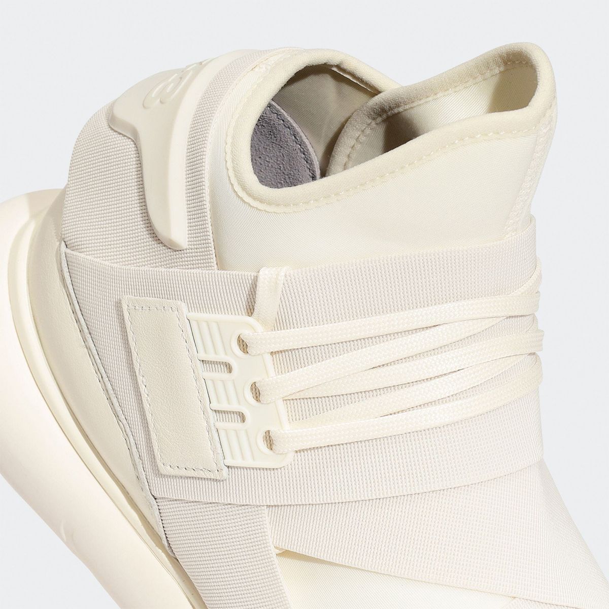 Y-3 Off-White Qasa Sneakers