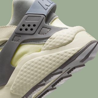 Official Images // Nike Air Huarache NH “Coconut Milk” | House of Heat°