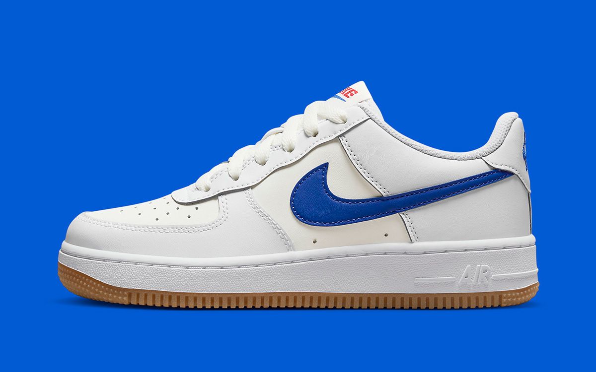 Royal and Gum Accents Arrive on this New Air Force 1 | House of Heat°