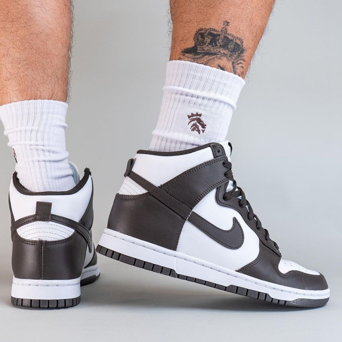 nike dunk high velvet brown