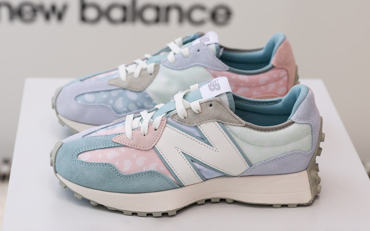 New Balance 327 “Paisley Pack” Appears | House of Heat°