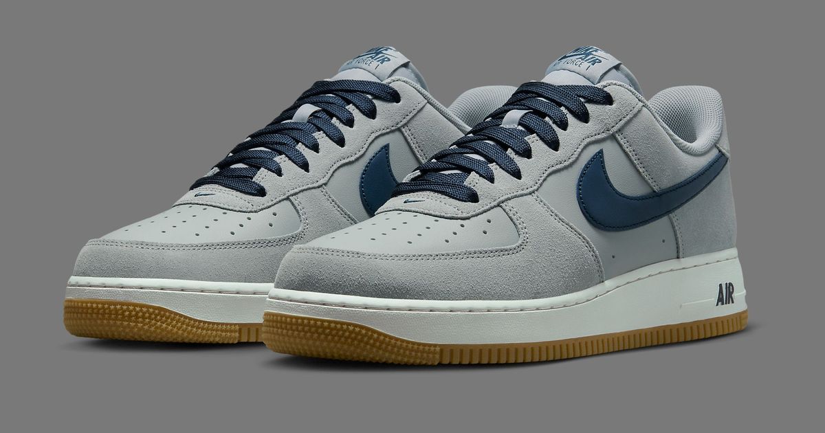 Nike Air Force 1 Low “Light Smoke Grey/Gum” Pairs Classic 