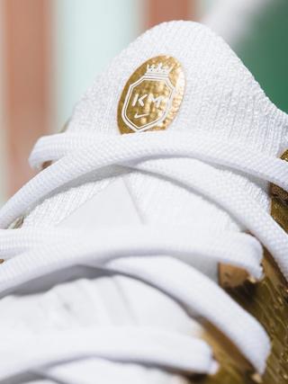 Kylian Mbappé x Nike Mercurial Superfly 11 Elite FG "Golden Boot" (SKU: N/A). Photo via Soccer.com.