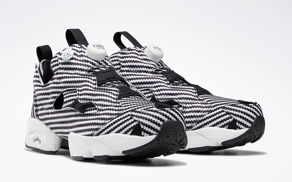 The Reebok Instapump Fury Gets Fitted In Faux Carbon Fiber | House