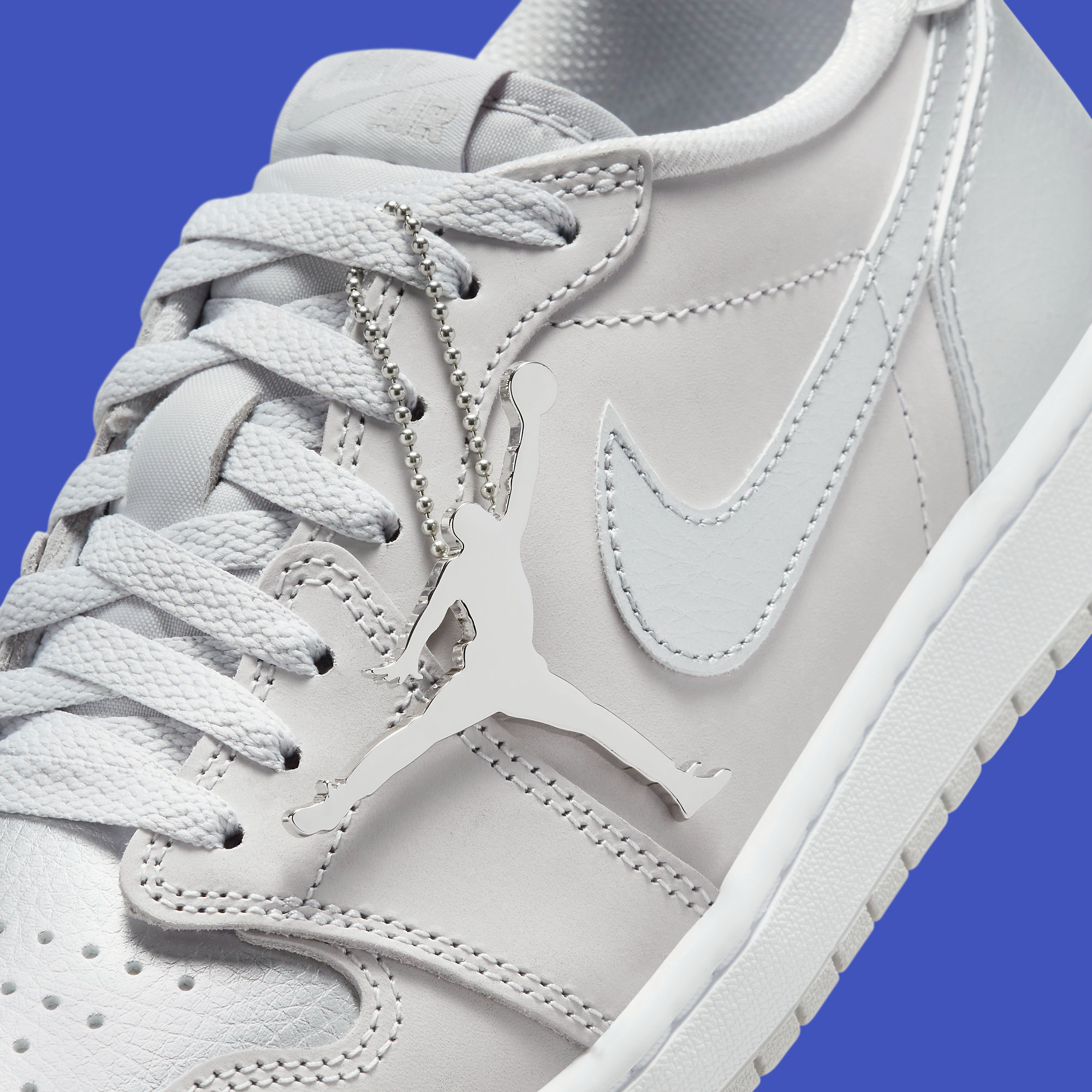 jordan 1 low metallic silver