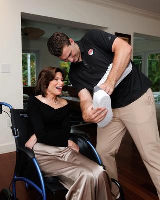 Fernando Mendoza with his custom adidas Stan Smith gift. Photo by @excelfootball via The Shoe Surgeon on Instagram.