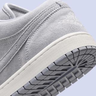 Women's Air Jordan 1 Low SE "Wolf Grey" (SKU: IW0819-498). Photo via Nike.
