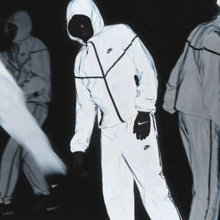 Nike Reflective Tech Fleece (Jacket)