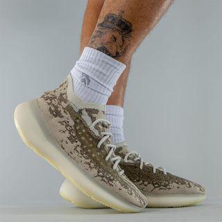 adidas yeezy jogger 380 stone salt gz0473 release date 3